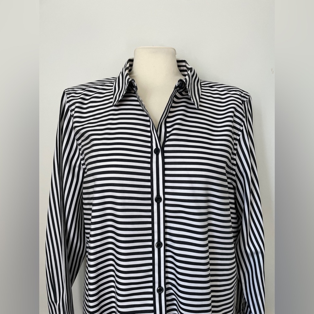 CHICO’S Black & White Striped Shirt - Picture 3 of 8